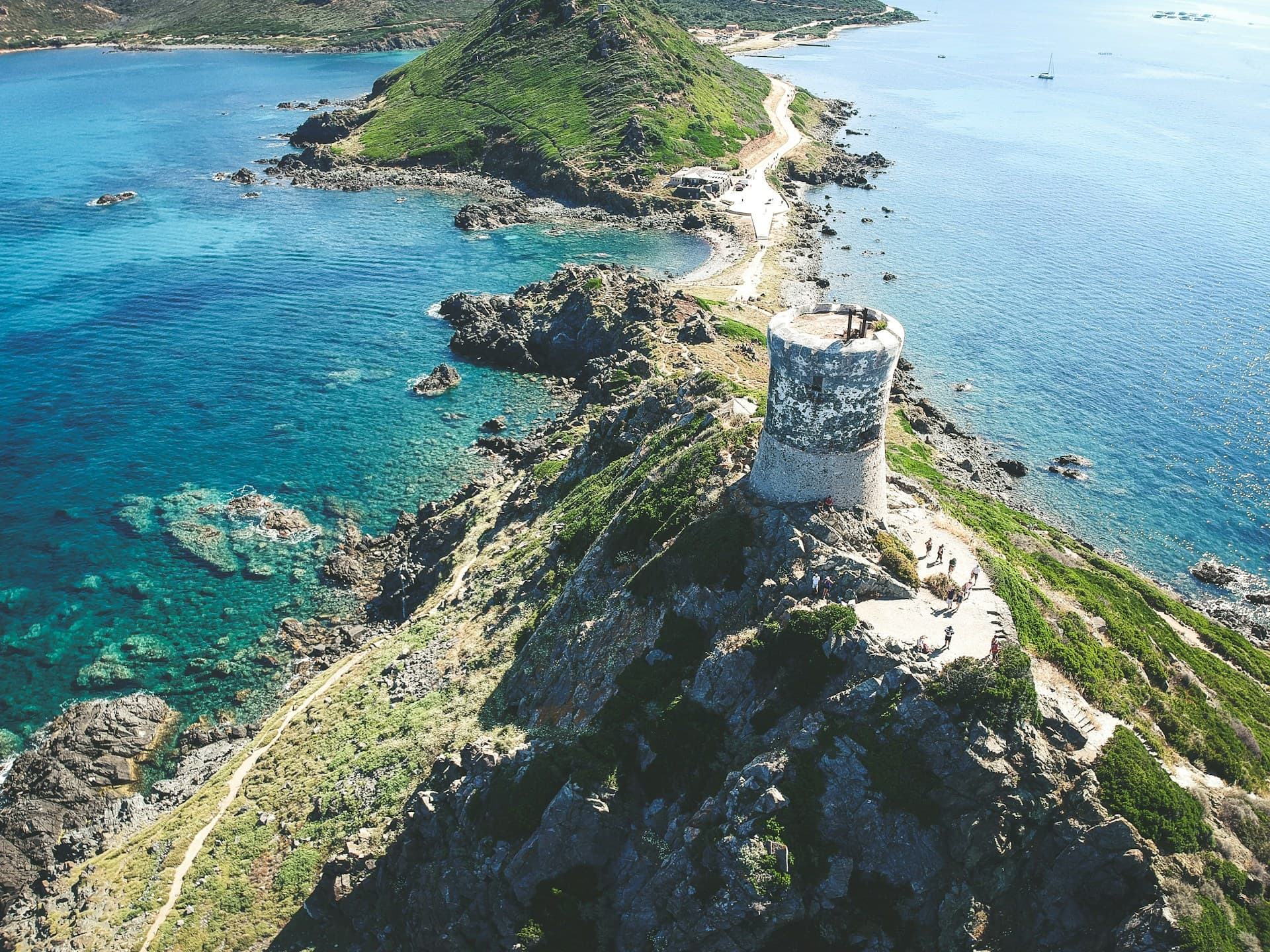 Les sentiers oubliés du Cap Corse